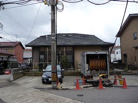 電柱 風水|あなたの家の玄関前に電柱や街路樹はありませんか？。